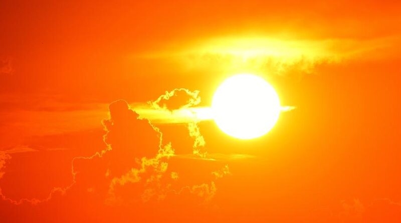First ‘Red’ Extreme Heat Warning Issued by Met Office as Temperatures Rise
